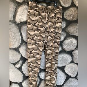 TORRID SZ 4 Camouflage Joggers - elastic and drawstring waist , lightweight fab